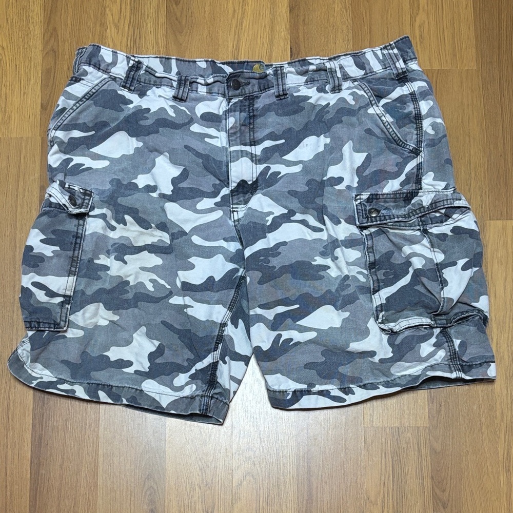 Carhartt Camouflage Cargo Men Shorts Size: 44